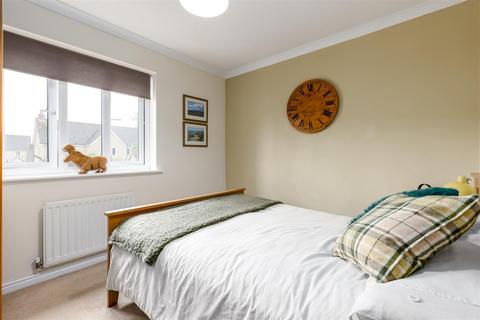17 Hodgson Close, Fritwell, Bicester, OX27 7QB