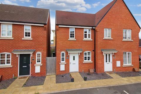 10 Apollo Close, Aylesbury, HP18 1AP