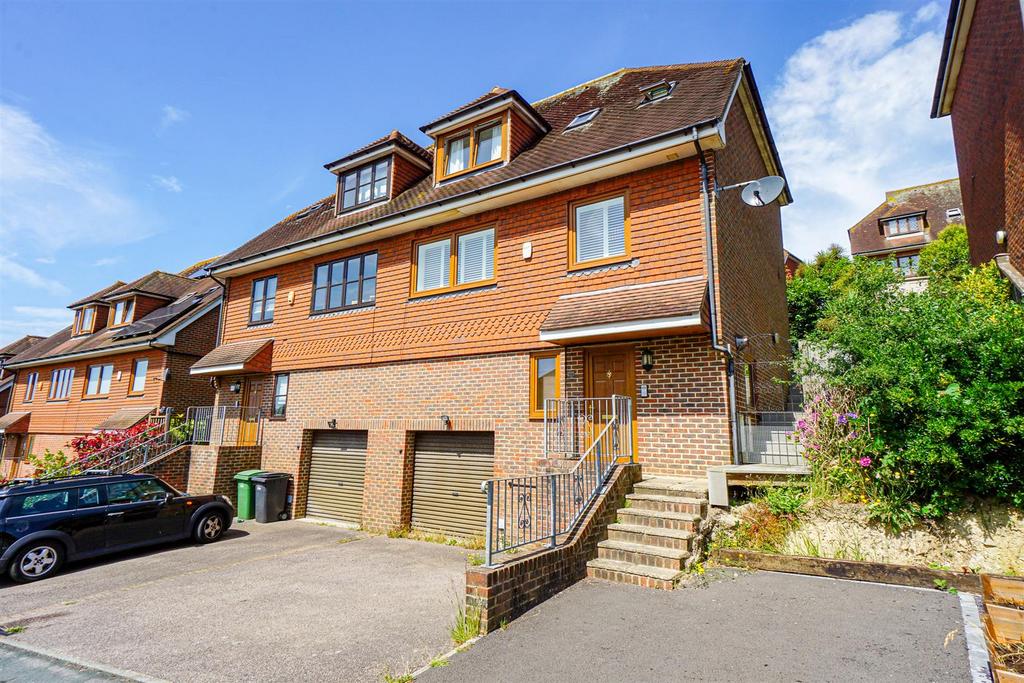 Beachy Head View, St. LeonardsOnSea 4 bed detached house for sale £