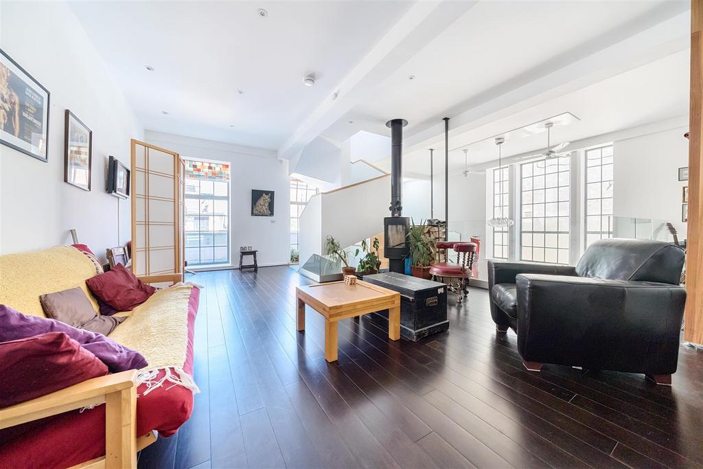 Courthouse Street, The Bourne, Hastings 3 bed townhouse for sale £650,000