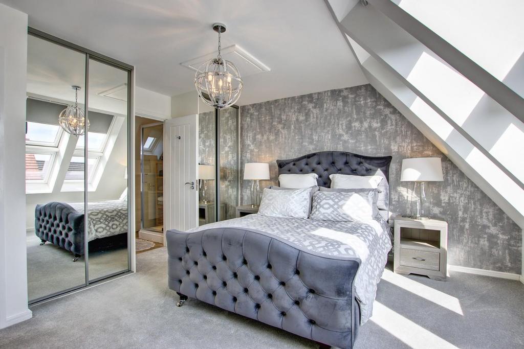 Master Bedroom & Dressing Area