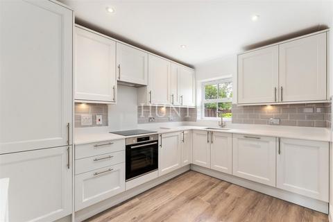 3 bedroom mews for sale, Chapel Mews, Repton Park, Woodford Green, Essex