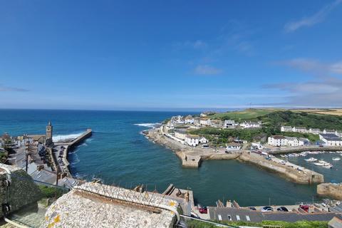 3 bedroom cottage for sale - Peverell Terrace, Porthleven, Cornwall TR13