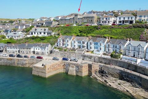 3 bedroom cottage for sale, Peverell Terrace, Porthleven TR13