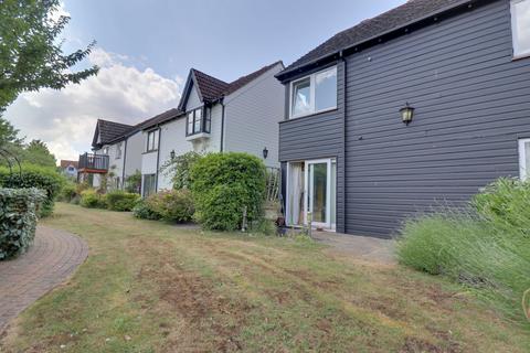 1 bedroom retirement property for sale, Orchard Lea, High Wych Road, Sawbridgeworth, CM21