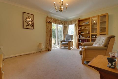 1 bedroom retirement property for sale, Orchard Lea, High Wych Road, Sawbridgeworth, CM21