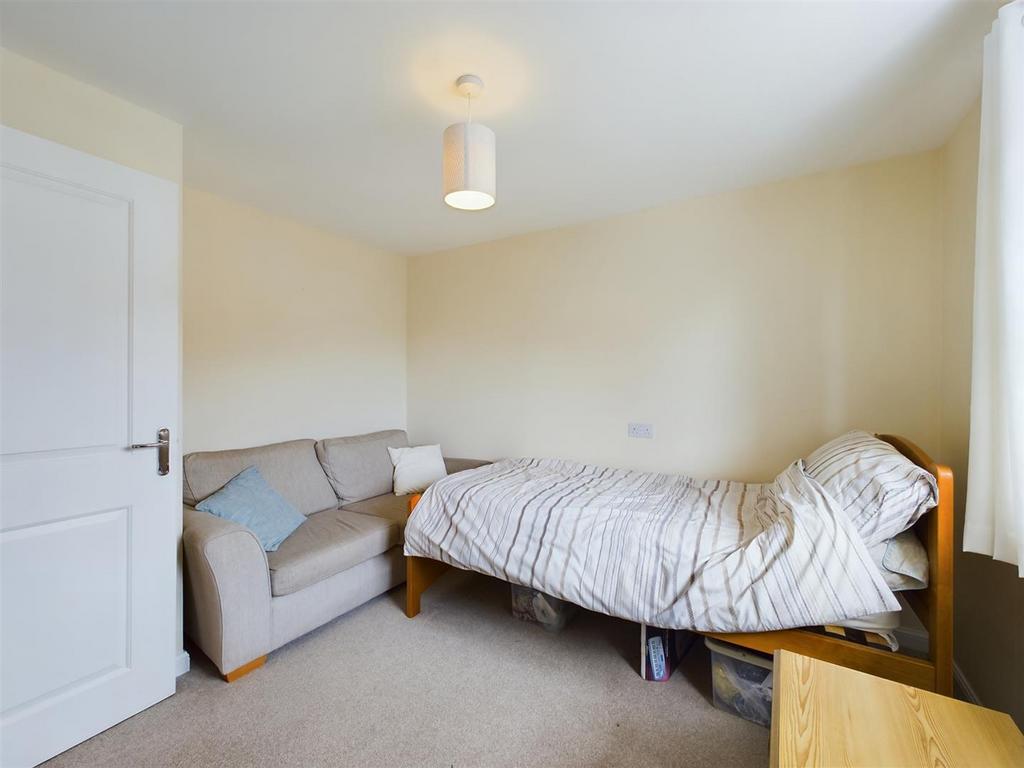 CAM01423 G0-PR0112-STILL028.jpg