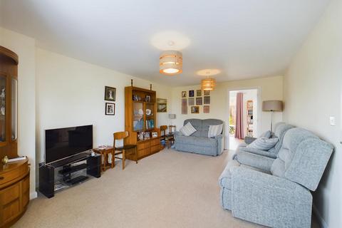 66 Bryn Uchaf, Bryn, Llanelli, SA14 9UQ