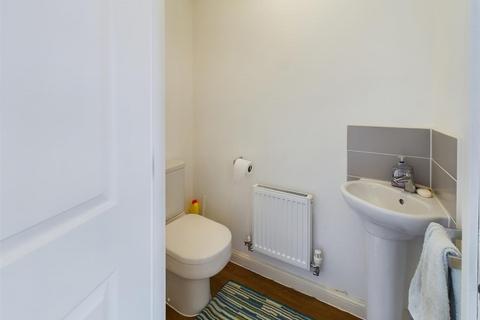 66 Bryn Uchaf, Bryn, Llanelli, SA14 9UQ