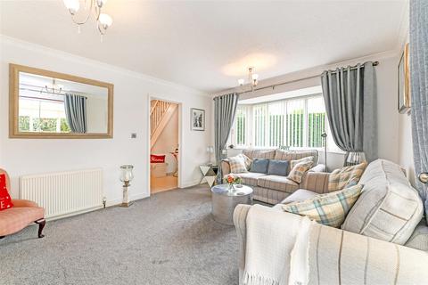 1 Beverley Close, Yapton, Arundel, BN18 0AF