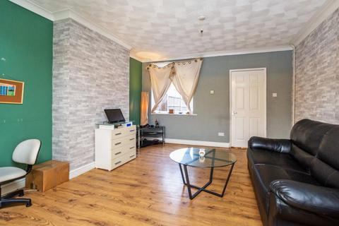 16 Queens Crescent, Edlington, Doncaster, DN12 1BE