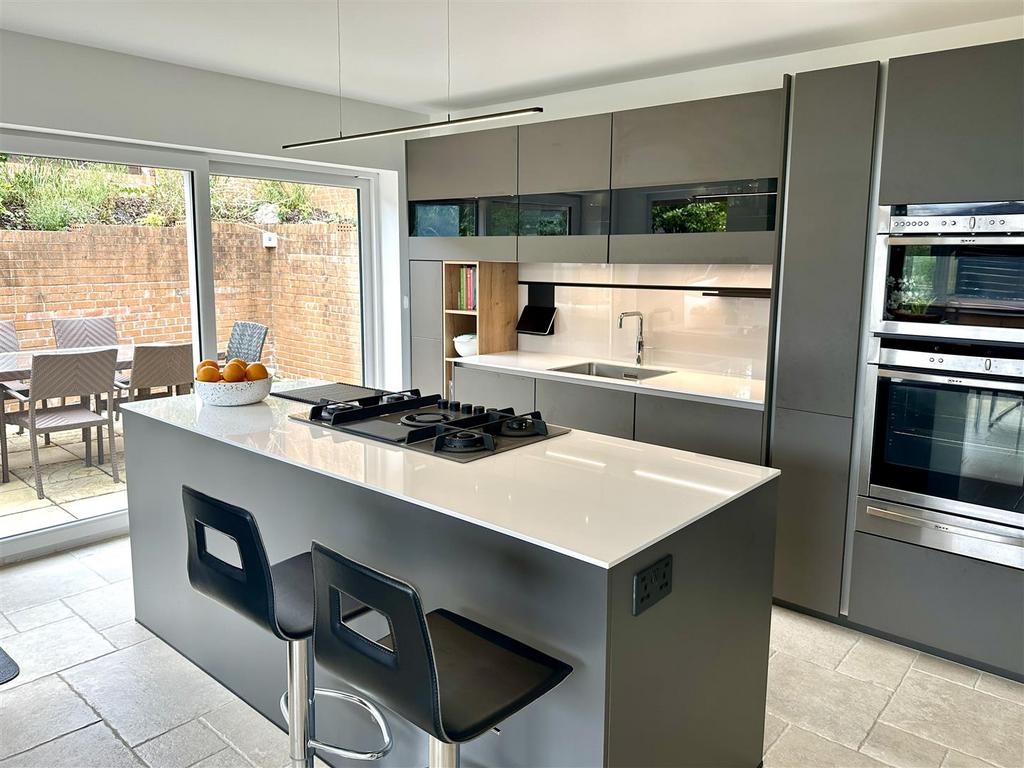 Open plan living/dining/kitchen