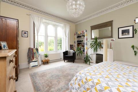 3 Croft Park, Perth, PH2 0DX