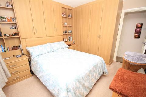 167 Moorside Road, Bradford, BD2 3HD