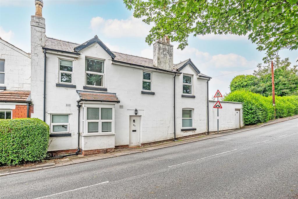 Whitefield Road, Stockton Heath, Warrington 3 bed semidetached house