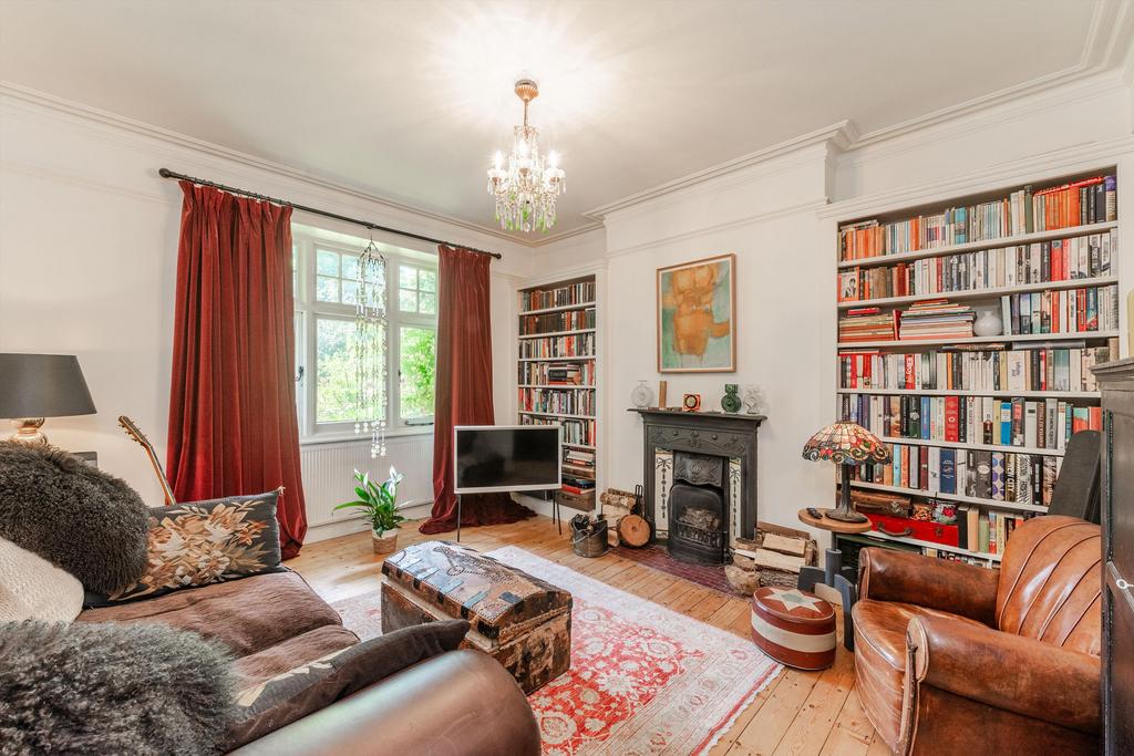 Aberdeen Park, London, N5 1 bed flat for sale £800,000
