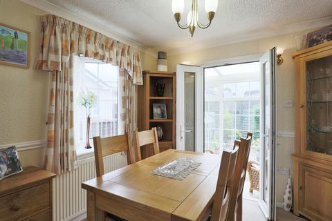2 bedroom park home for sale, Dodwell Park, Dodwell, Stratford-upon-Avon, Warwickshire, CV37
