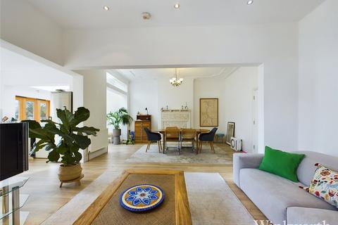 4 bedroom house to rent, Webster Gardens, Ealing, London, UK, W5
