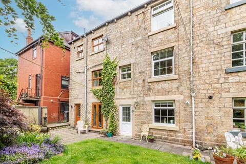 2 bedroom terraced house for sale, High Street, Uppermill, Saddleworth, OL3