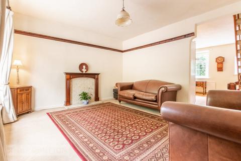 6 High Street, Uppermill, Oldham, OL3 6HX
