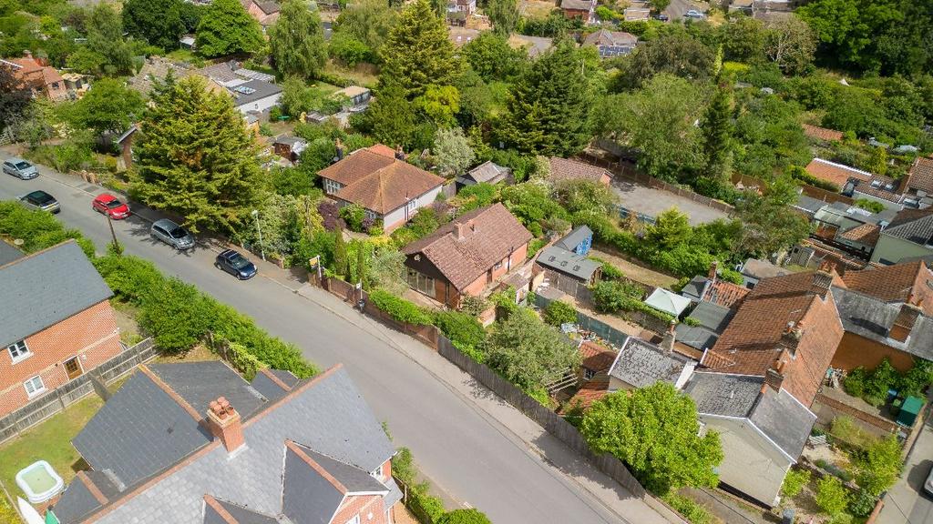Sleepy Hollow 2a Bullards Lane, Woodbridge 2 bed detached bungalow for sale £400,000