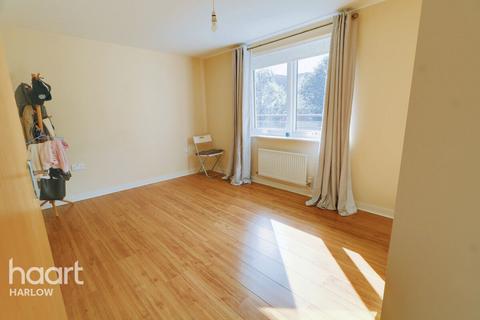 63 Gladwin Way, Harlow, CM20 1AS