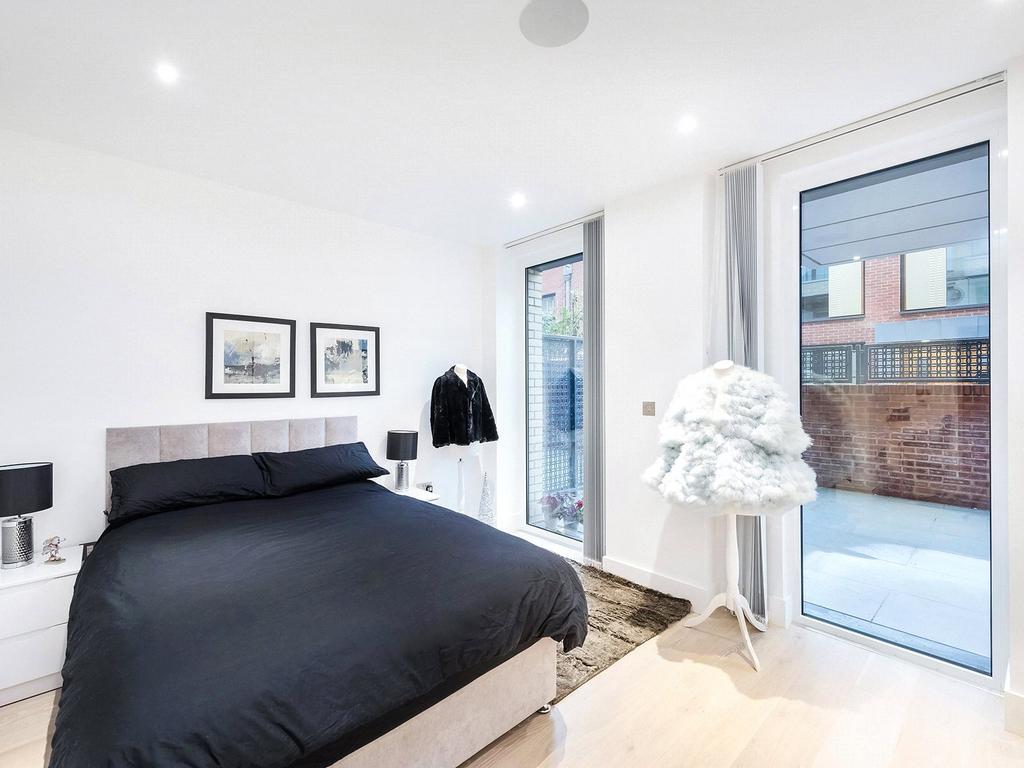 Westbourne Apt