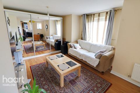 53 Gladwin Way, Harlow, CM20 1AS