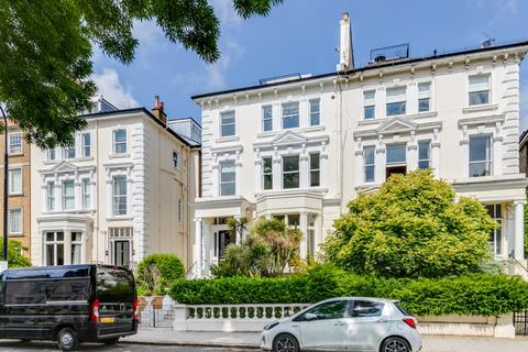 2 bedroom apartment to rent, Belsize Park, London, NW3