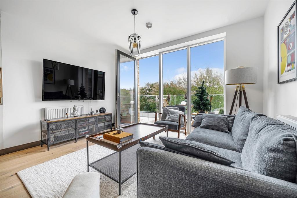 Apartment in Reading - View 3