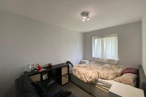 153 Harrow Manorway, London, SE2 9XJ