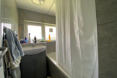 153 Harrow Manorway, London, SE2 9XJ