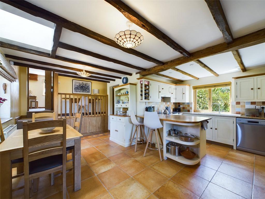 Tamar Valley, Cornwall 4 bed barn conversion for sale £825,000