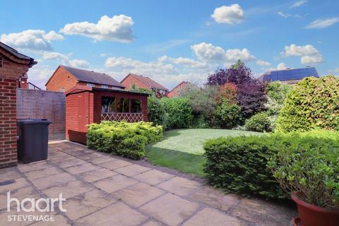 99 Boxfield Green, Stevenage, SG2 7DS