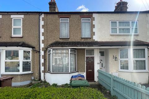 44 Chadwell Road, Grays, RM17 5SY