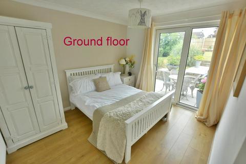 27 Charter Road, Bournemouth, BH11 9SS