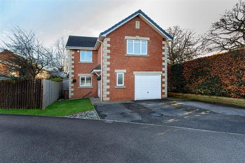 4 bedroom detached house for sale, Woodvale Close, Higham