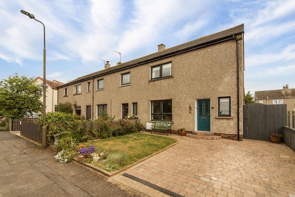 110 Muirfield Drive, Gullane, EH31 2HJ 2 bed semidetached house for
