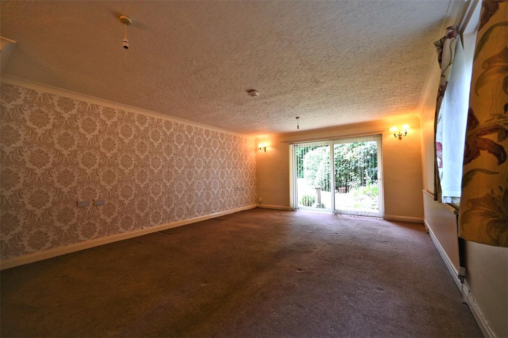 Lounge Dining Room