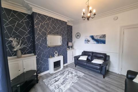 2 bedroom flat to rent, Ashvale Place, The City Centre, Aberdeen, AB10