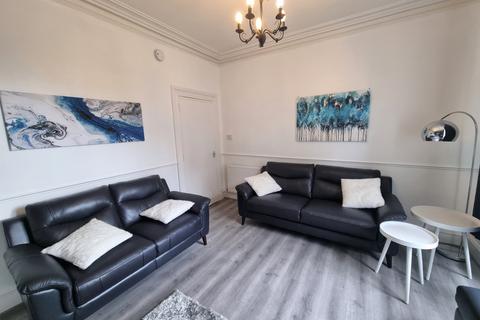 2 bedroom flat to rent, Ashvale Place, The City Centre, Aberdeen, AB10