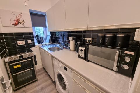 2 bedroom flat to rent, Ashvale Place, The City Centre, Aberdeen, AB10