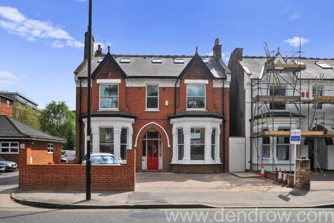 1 bedroom flat for sale, Gordon Road, Ealing, London, W5