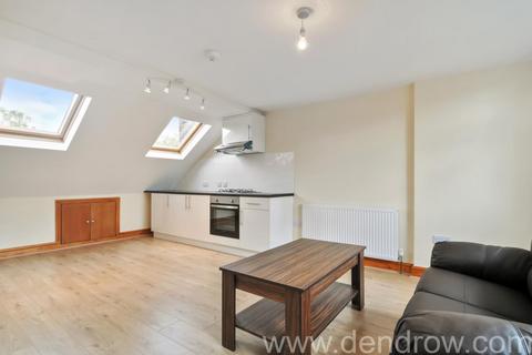 1 bedroom flat for sale, Gordon Road, Ealing, London, W5