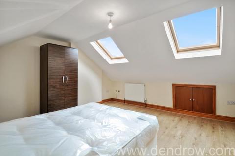 1 bedroom flat for sale, Gordon Road, Ealing, London, W5