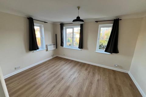 2 bedroom apartment to rent, High Wycombe,  Buckinghamshire,  HP11