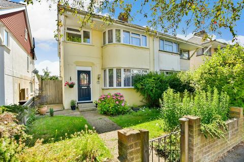 4 bedroom semi-detached house for sale, Hawthorne Avenue, Rainham, Gillingham, Kent