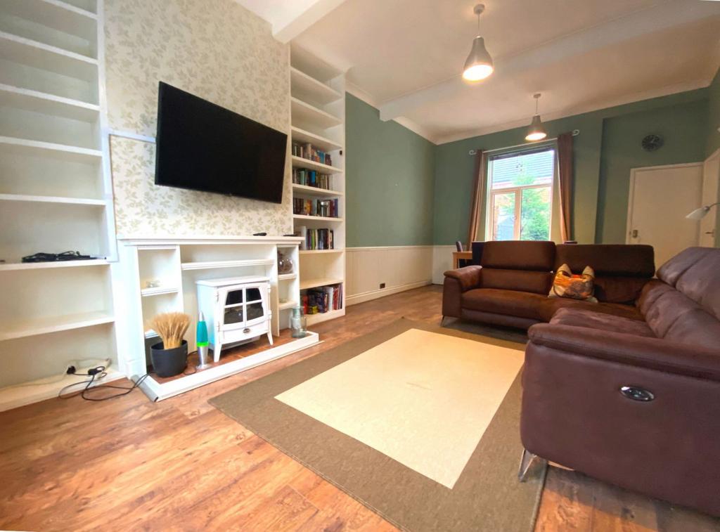 Lounge/dining room