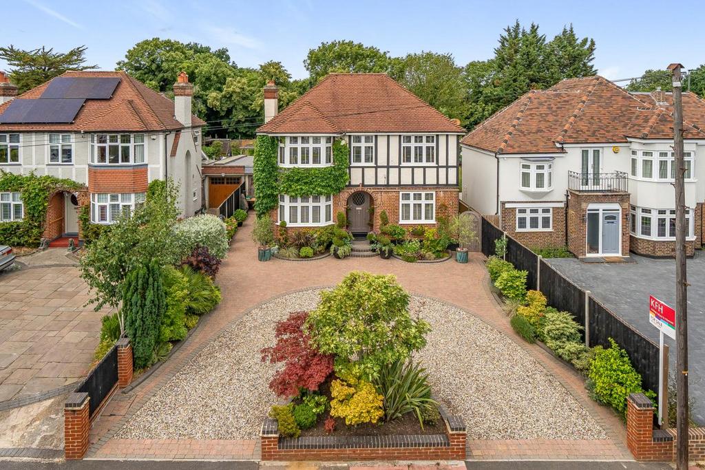 Pickhurst Rise, West Wickham 4 bed detached house for sale £1,200,000
