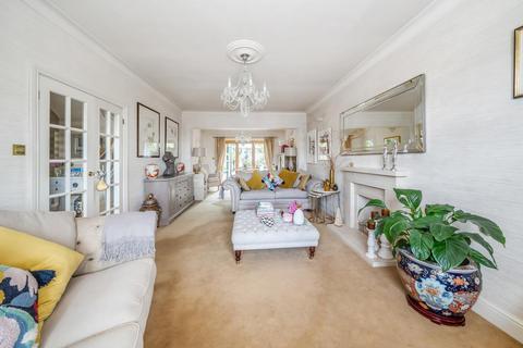 301 Pickhurst Rise, West Wickham, BR4 0AH